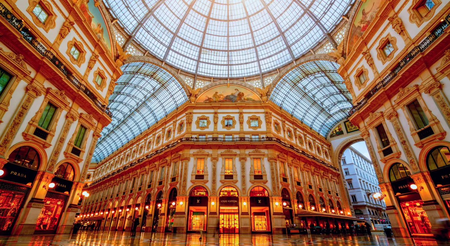 Галерея Віктора Еммануїла II в середині