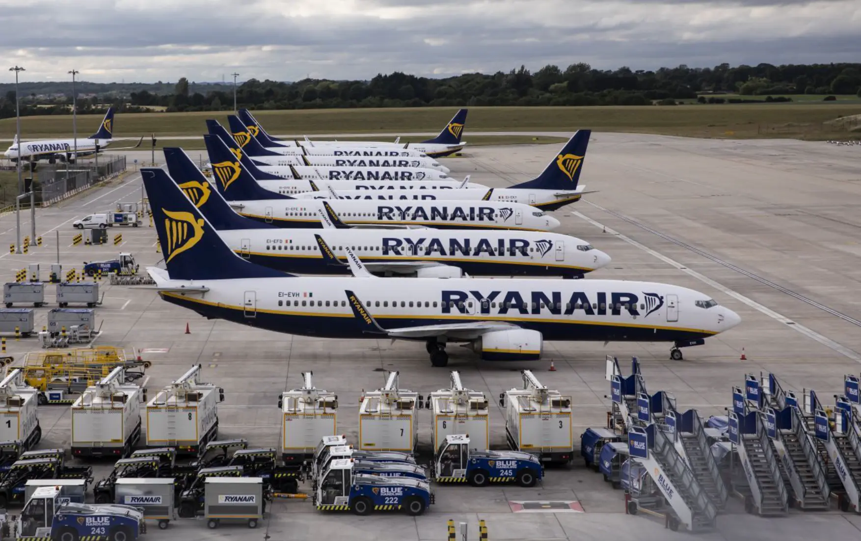 Відміна рейсів в Ryanair